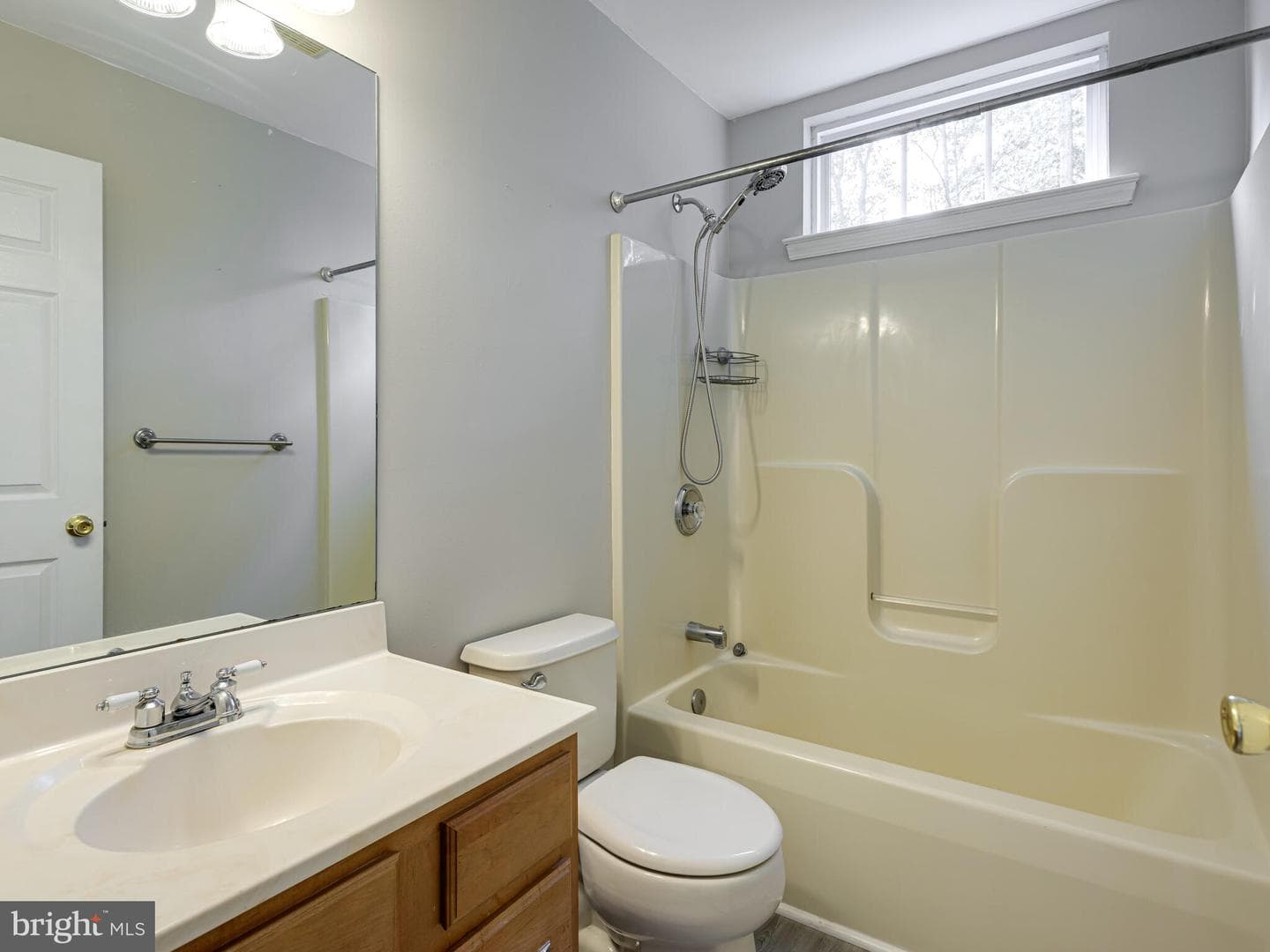 120 Acorn Way photo 34