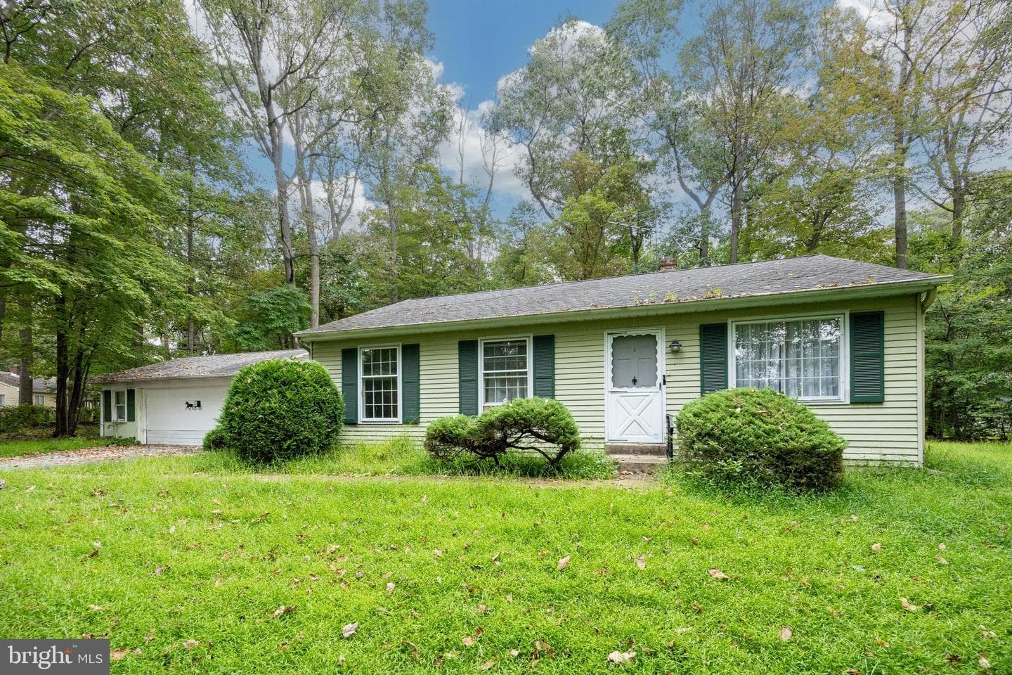 108 Cambridge Road photo 1