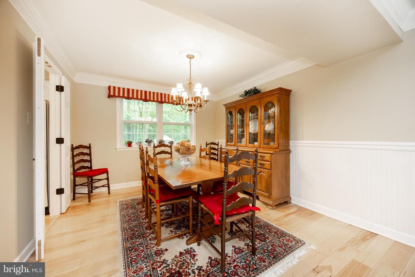 411 Rennard Drive photo 19