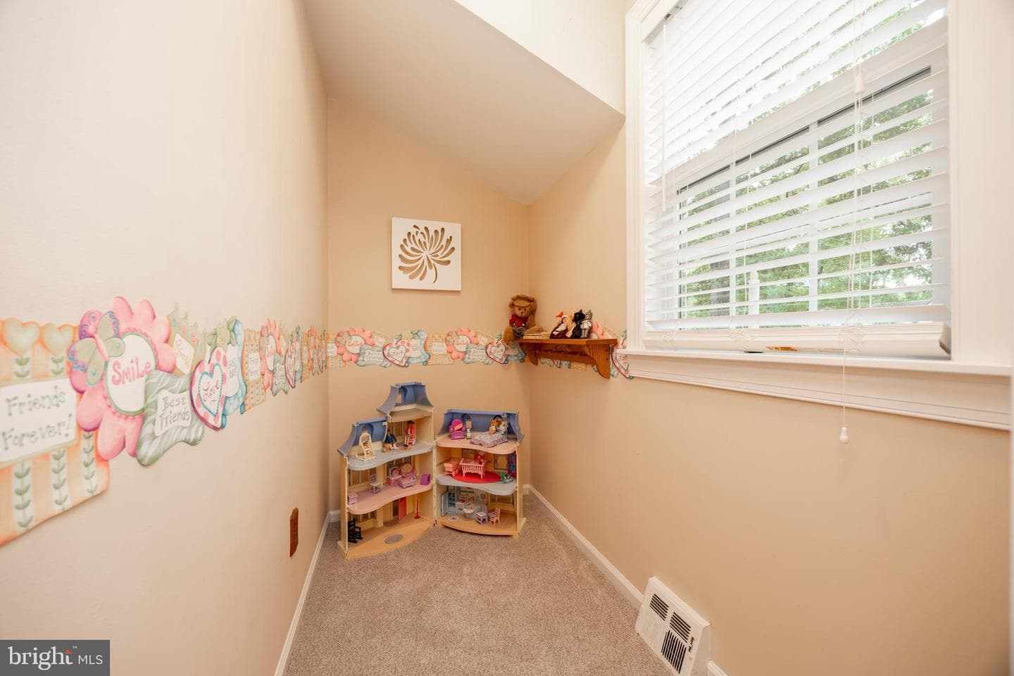 411 Rennard Drive photo 26