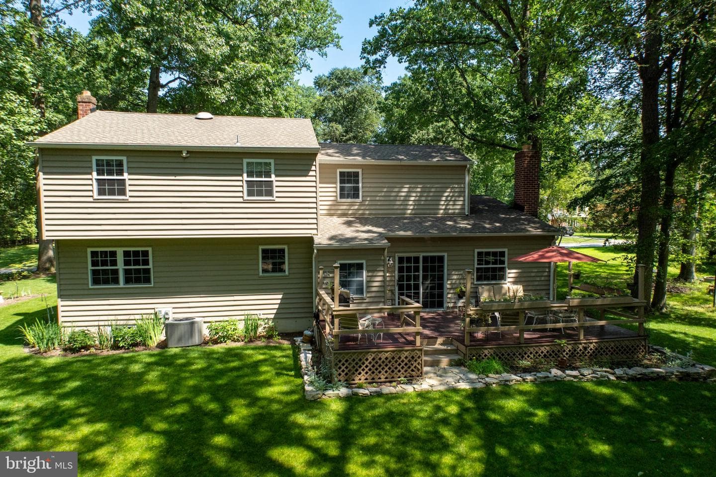 411 Rennard Drive photo 34