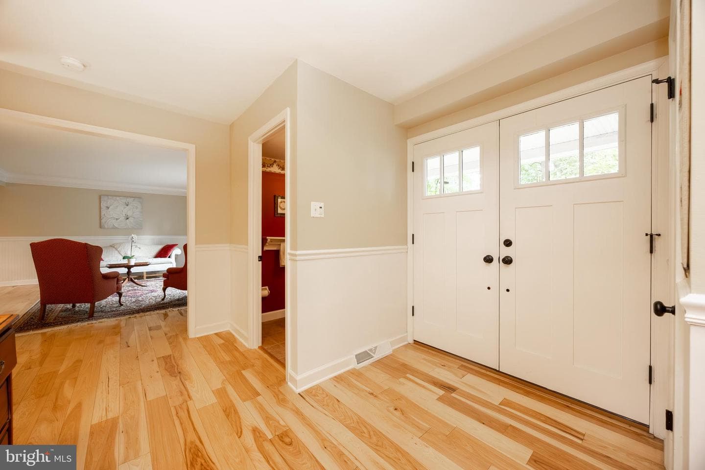 411 Rennard Drive photo 5