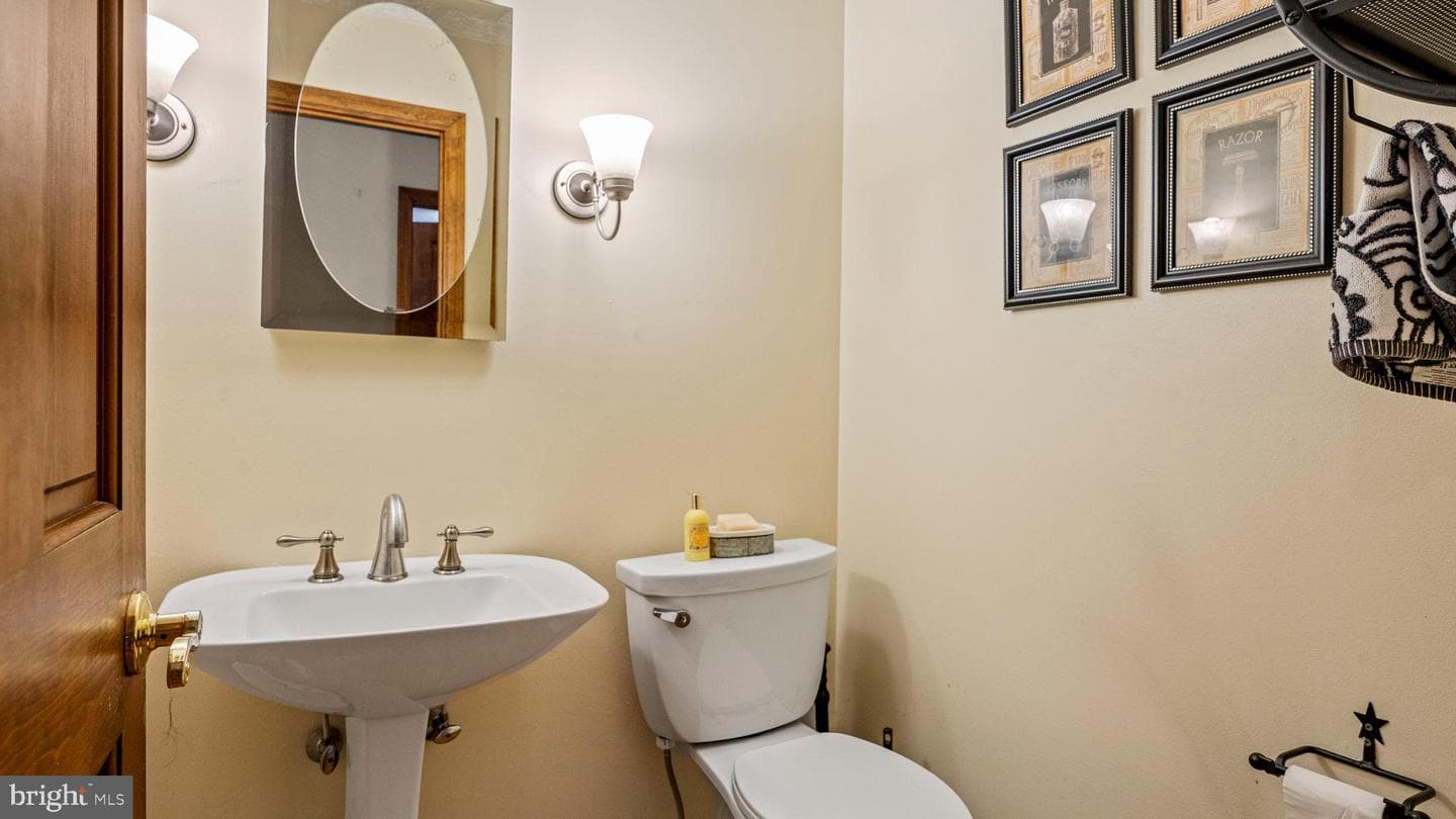 12 Wagner Lane photo 17