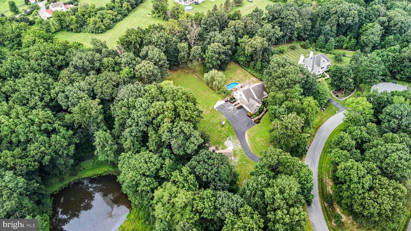 12 Wagner Lane photo 5