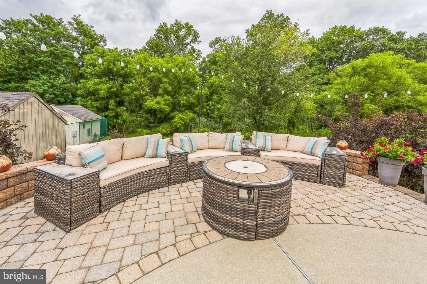 113 Sandy Way photo 4