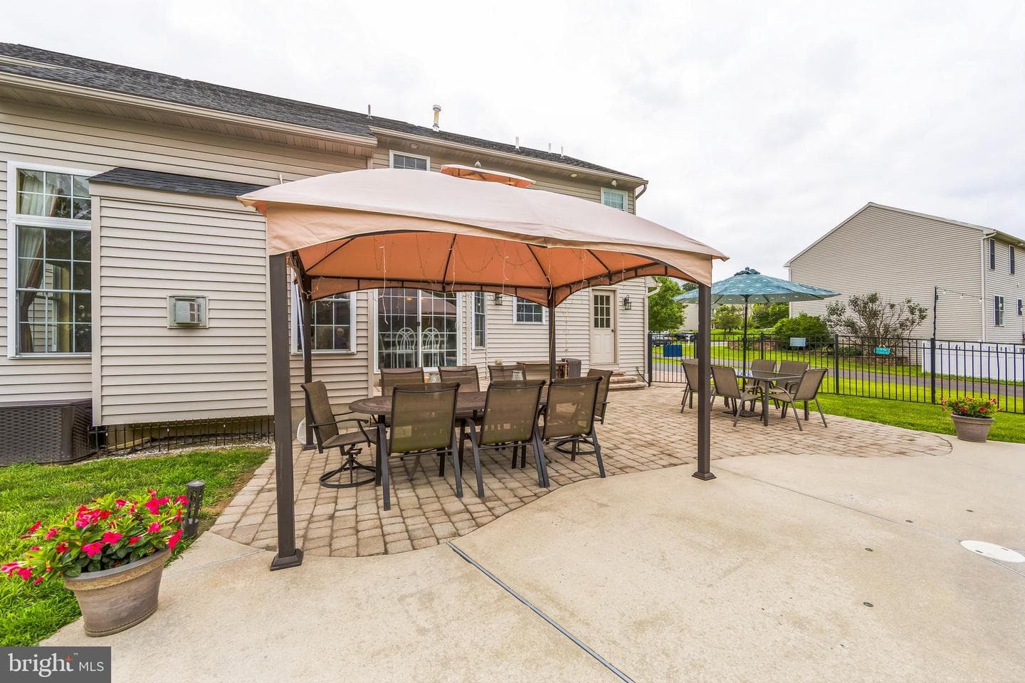 113 Sandy Way photo 6