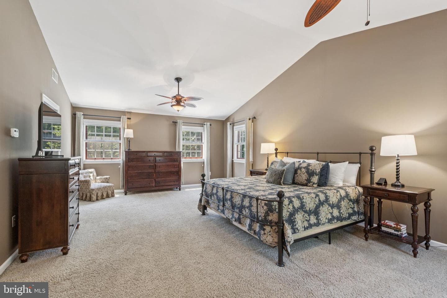 49 Denton Drive photo 32