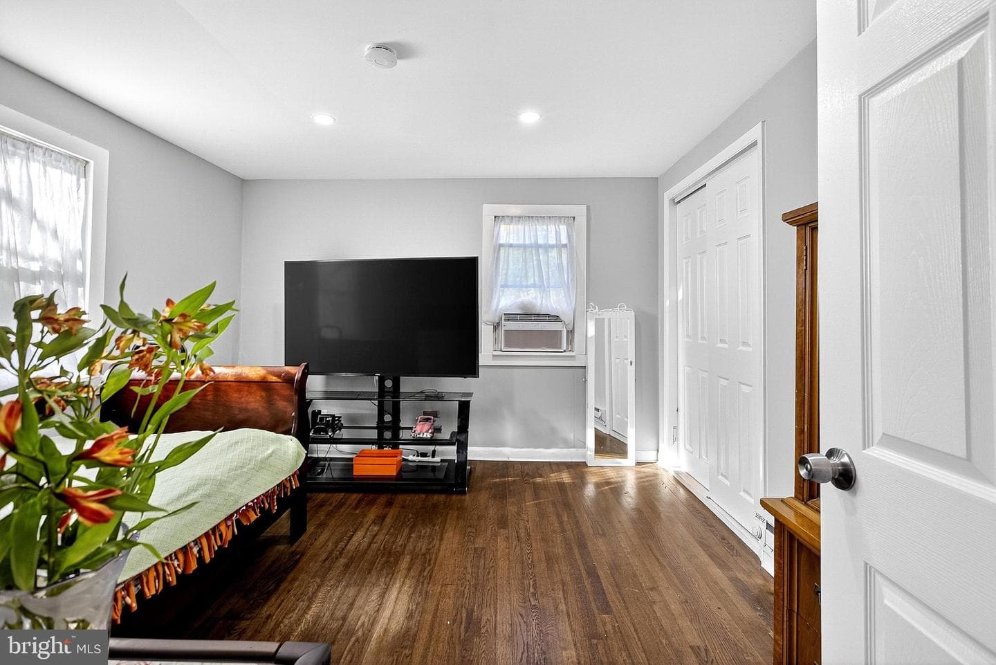 150 Seltzer Avenue photo 20