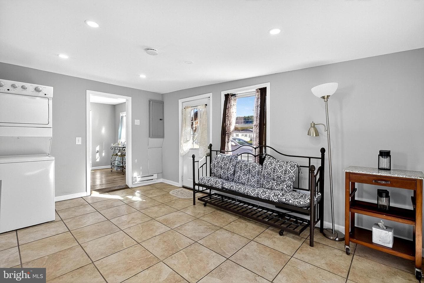 150 Seltzer Avenue photo 23
