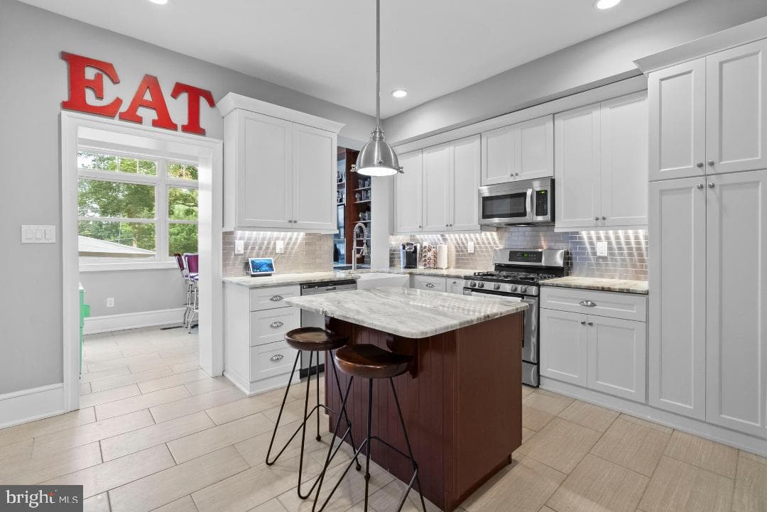 309 S Walnut Street photo 18