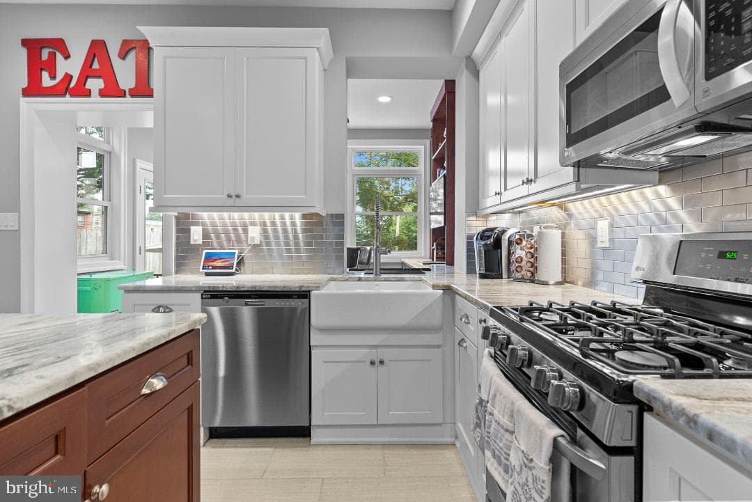309 S Walnut Street photo 20