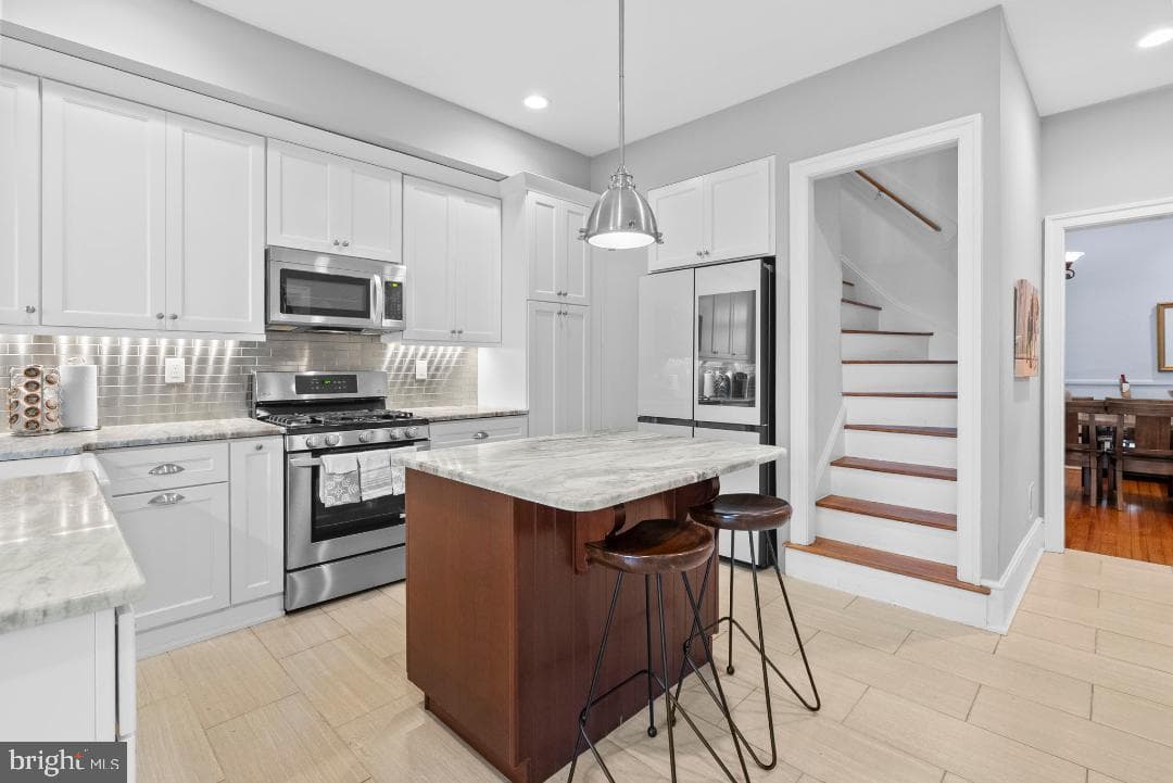 309 S Walnut Street photo 21