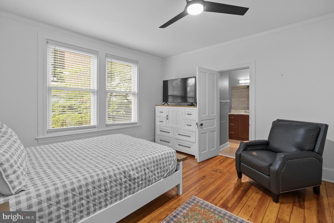 309 S Walnut Street photo 31