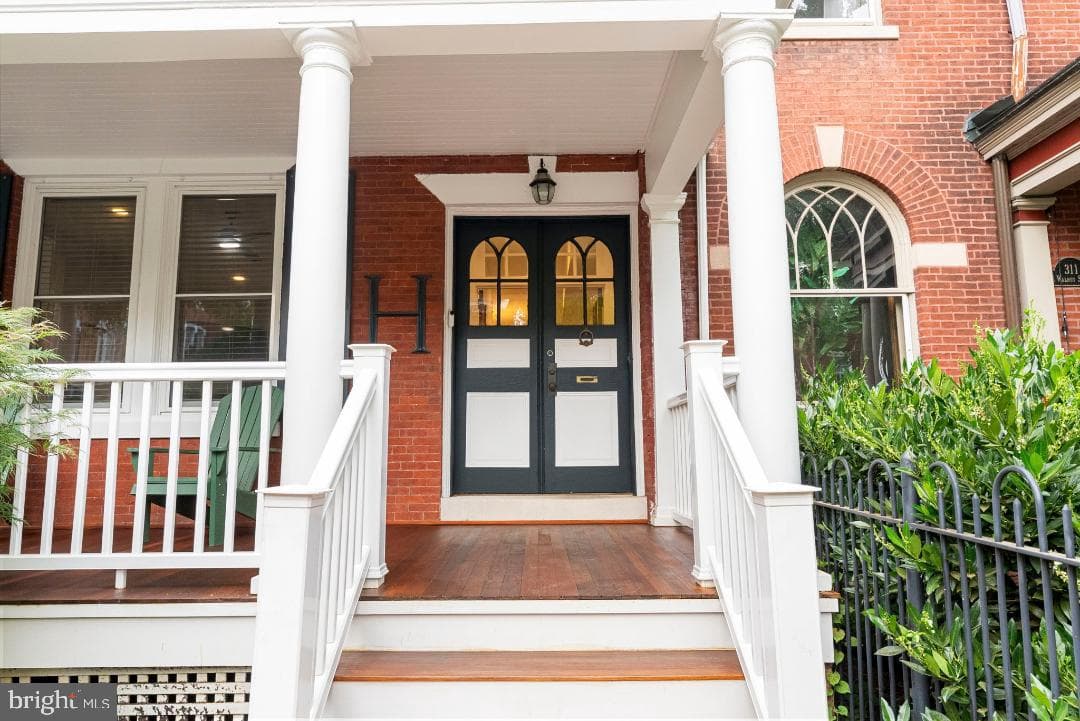 309 S Walnut Street photo 4