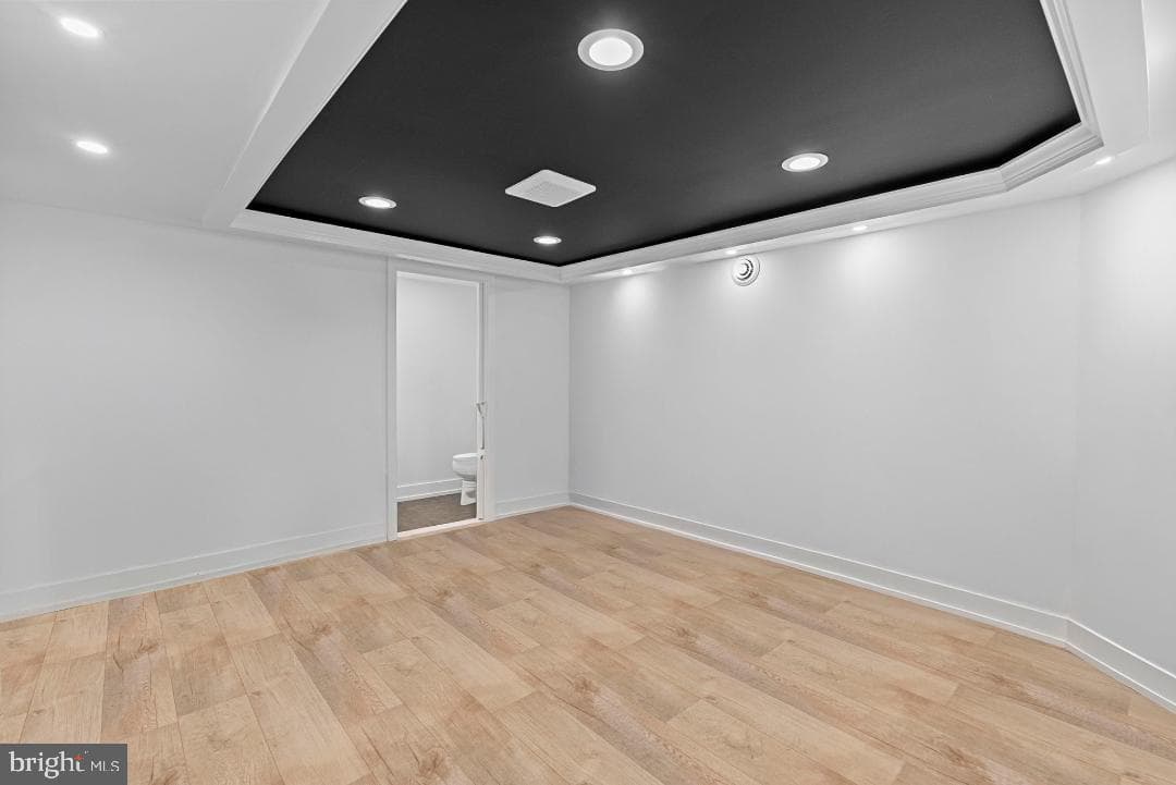 309 S Walnut Street photo 47