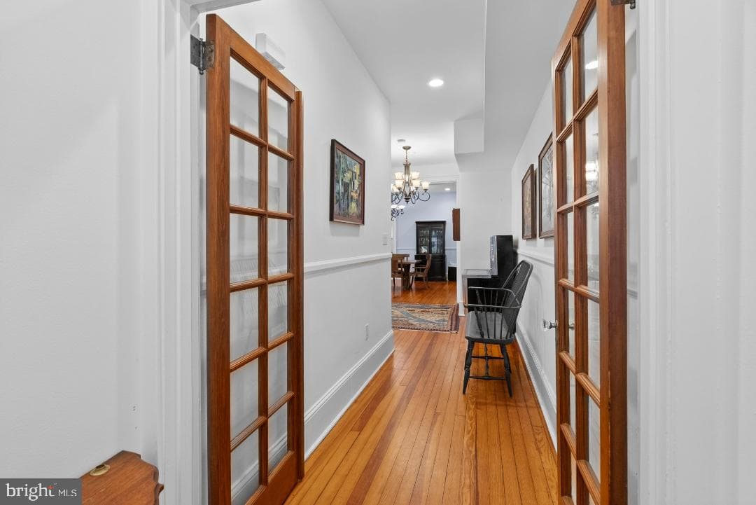 309 S Walnut Street photo 7