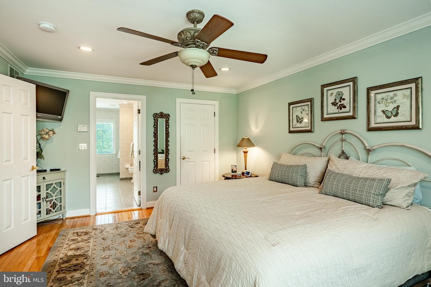 547 Gramercy Lane photo 20