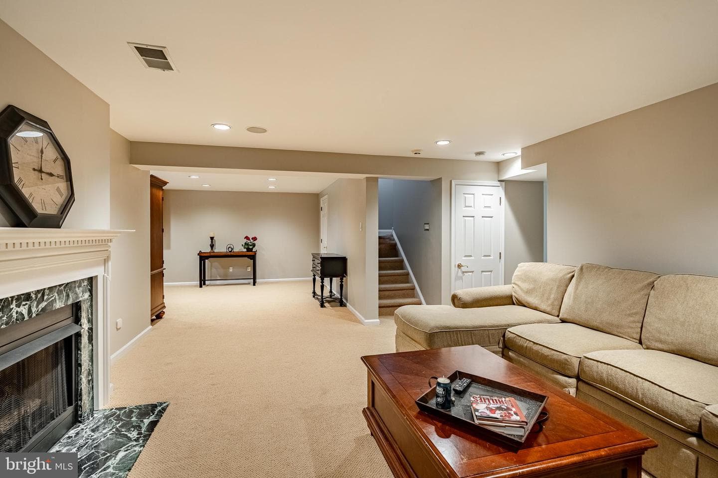 547 Gramercy Lane photo 26