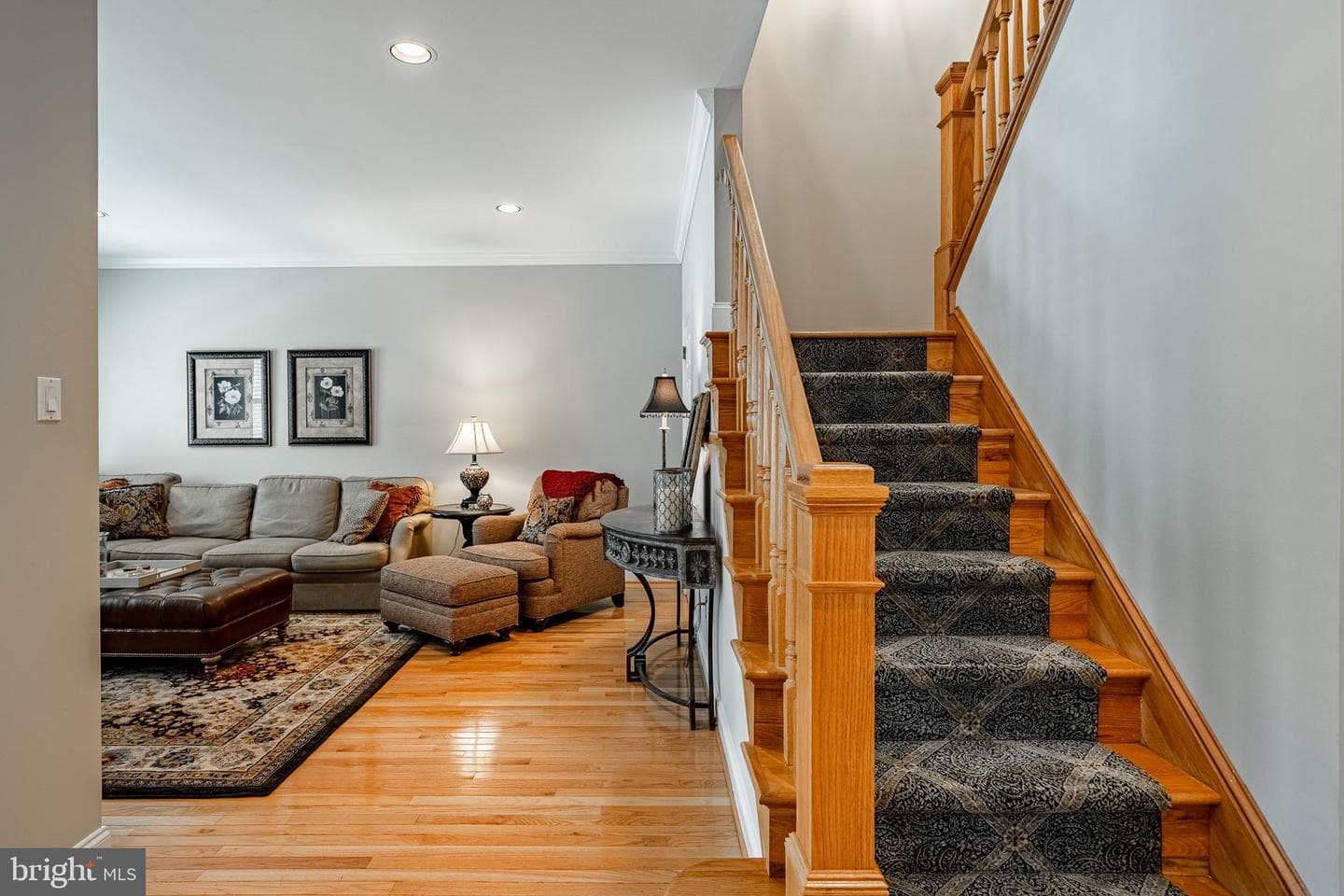 547 Gramercy Lane photo 4