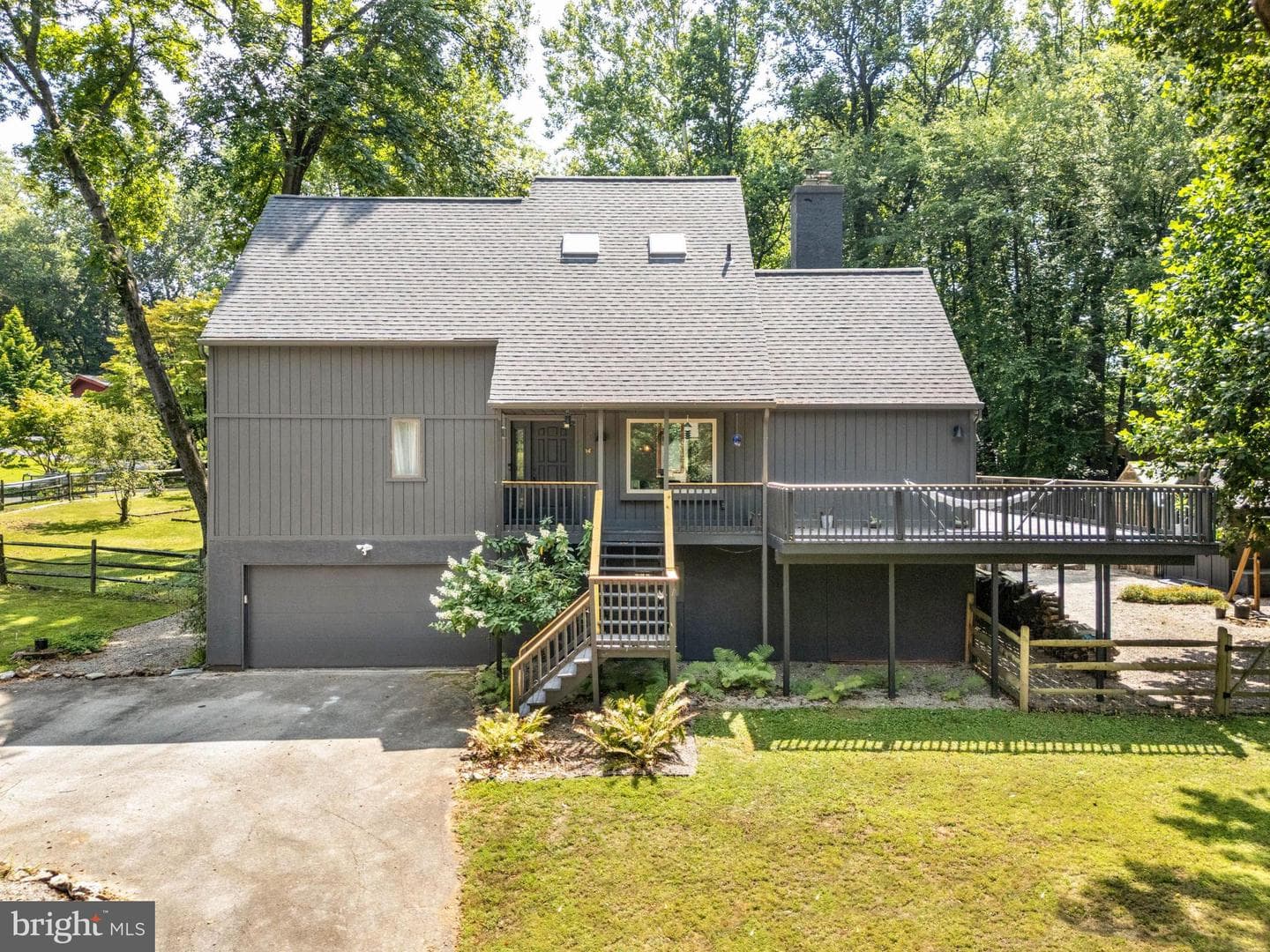 477 Willann Drive photo 1
