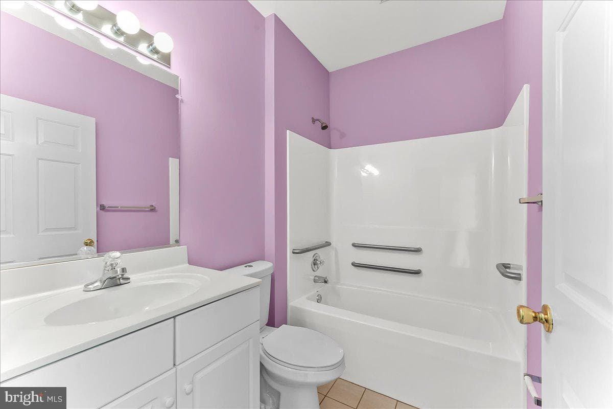 123 Victoria Gardens Drive #a photo 22