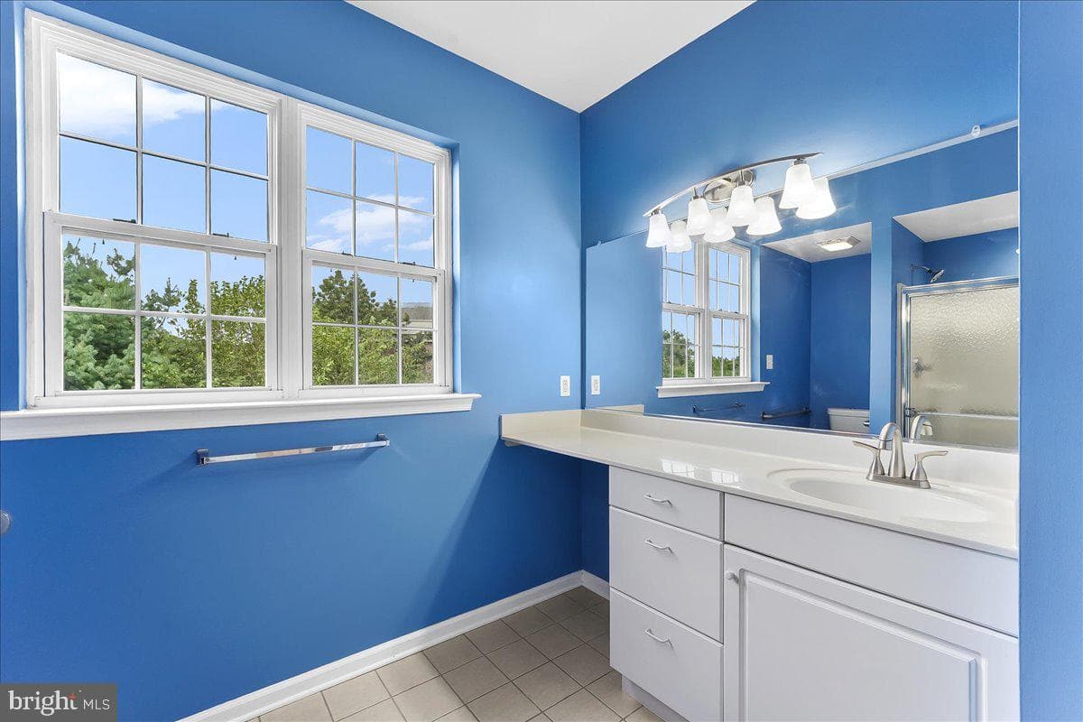123 Victoria Gardens Drive #a photo 28