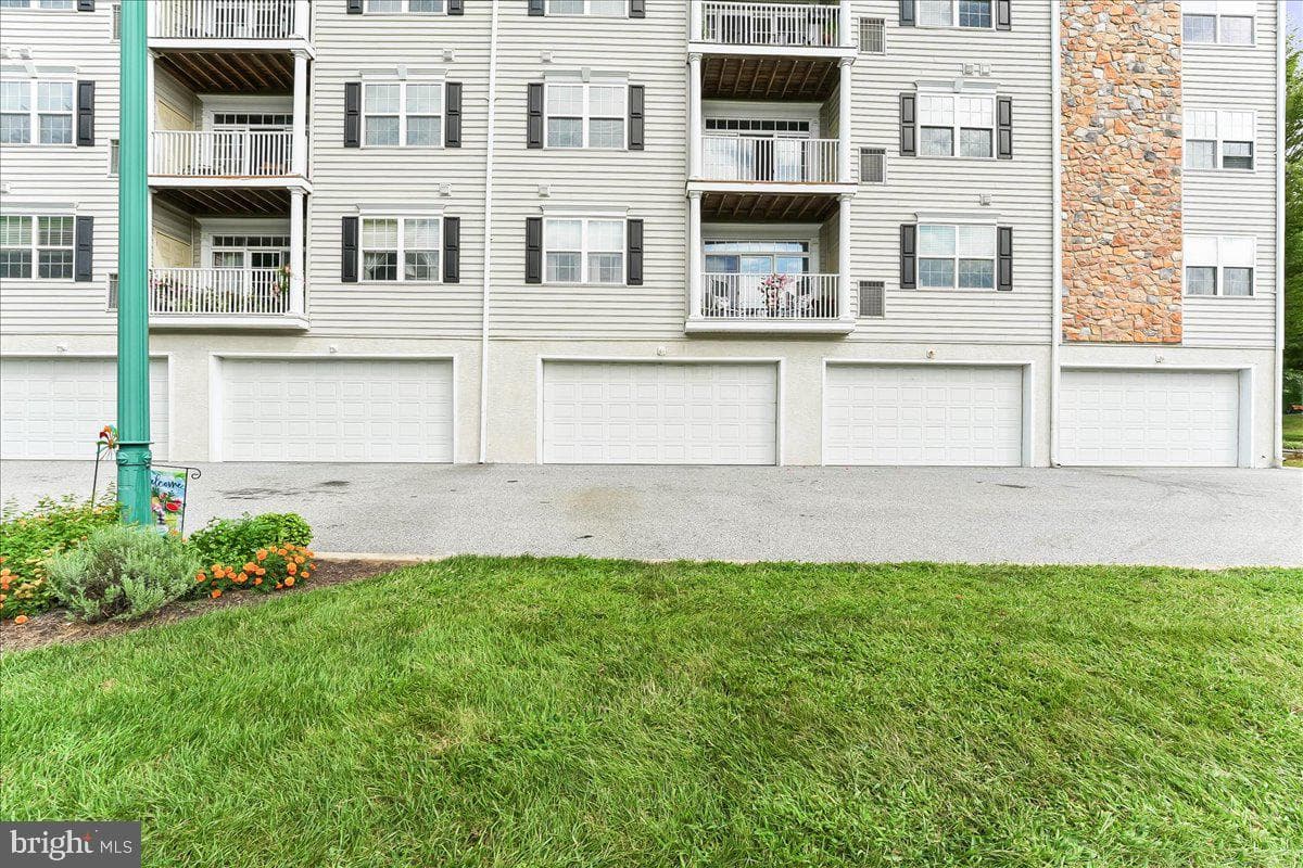 123 Victoria Gardens Drive #a photo 29
