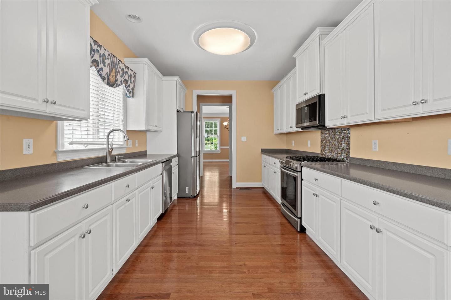 204 Brittany Drive photo 6