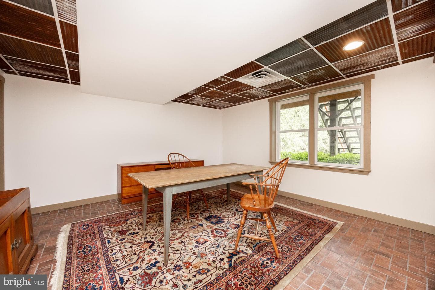 957 Mount Pleasant Road photo 37