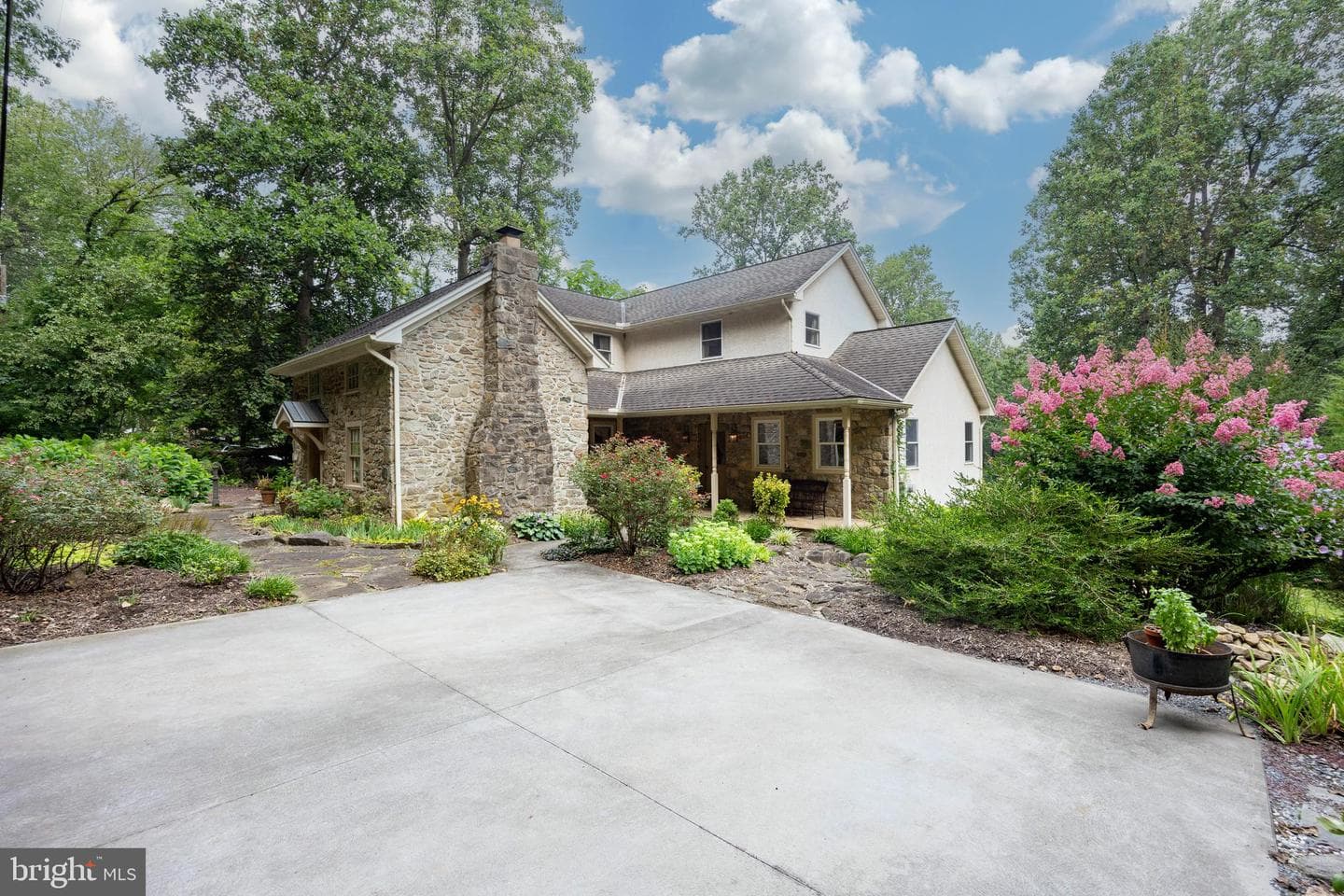 957 Mount Pleasant Road photo 41