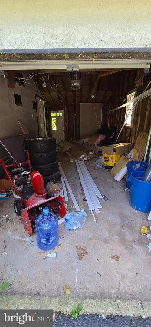 1312 College Hill Drive photo 3