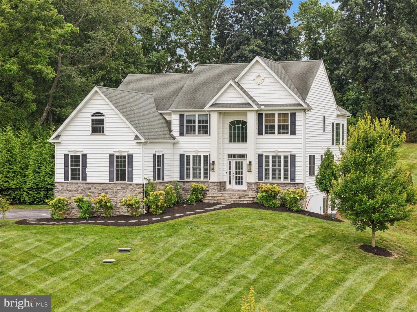 1444 Telegraph Road photo 1