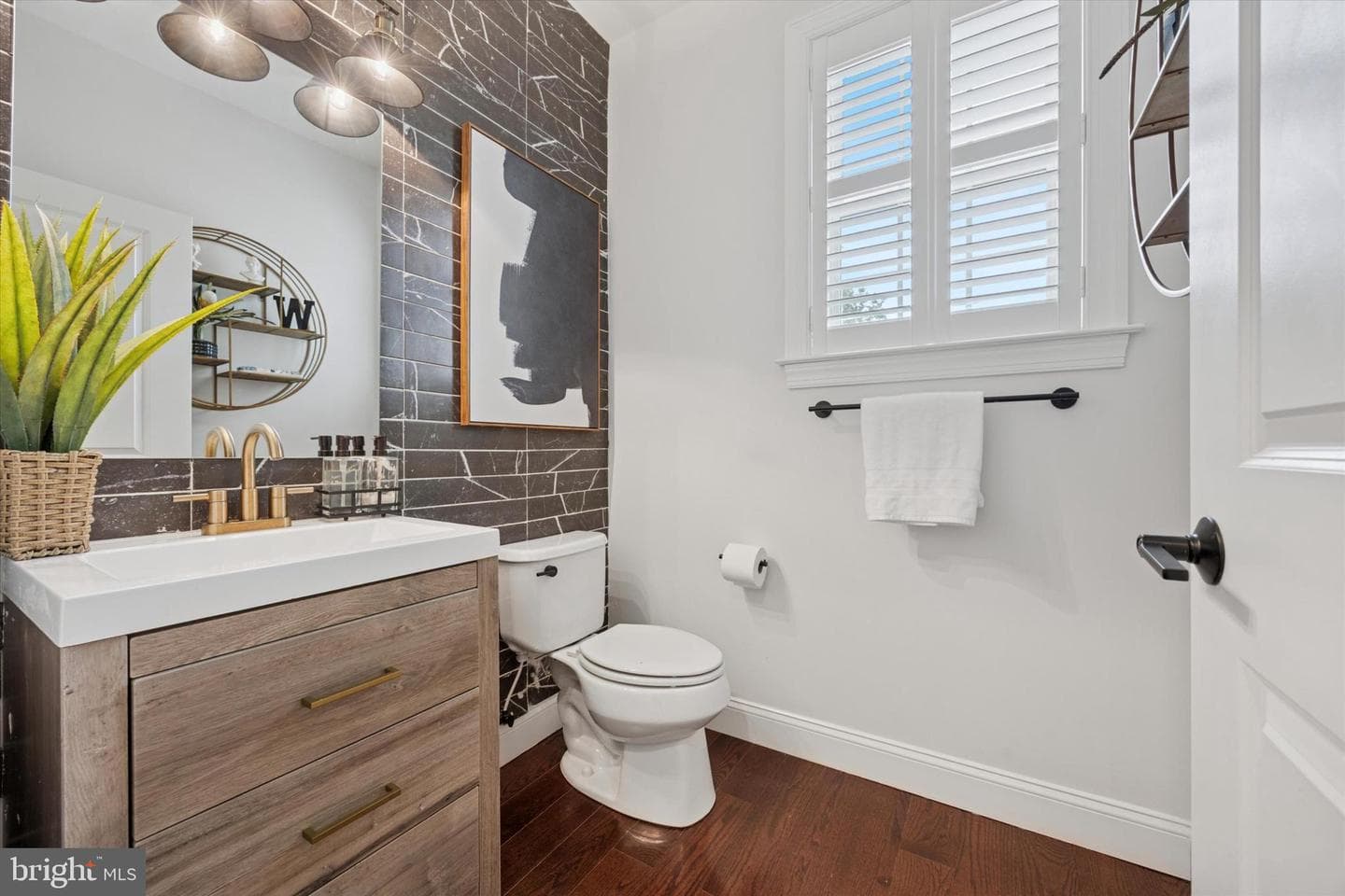 1444 Telegraph Road photo 24
