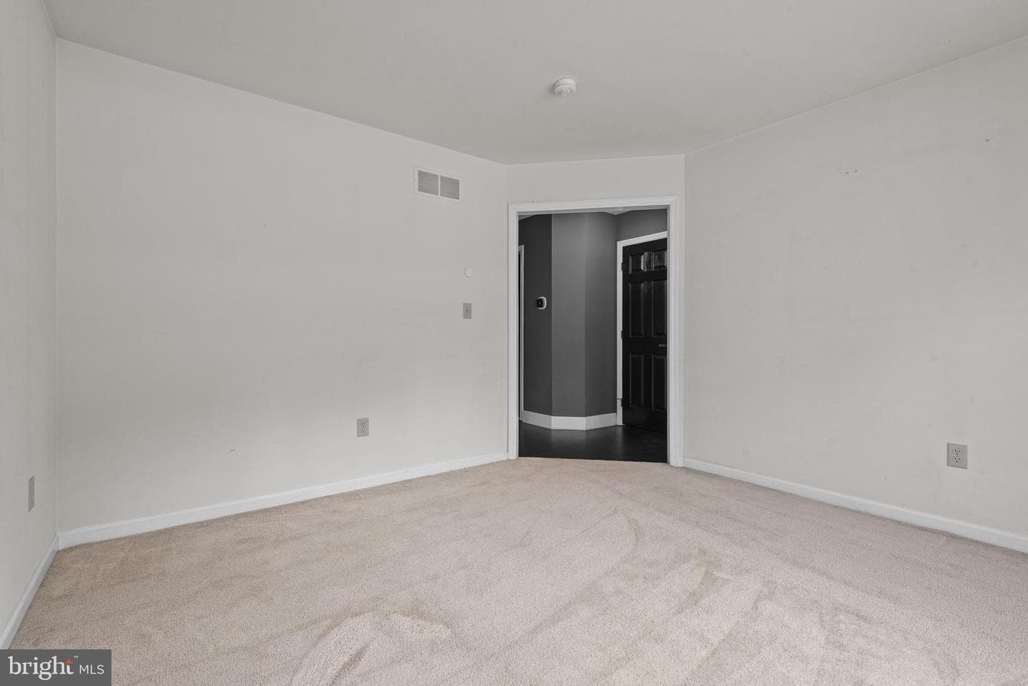 106 Toby Road photo 9