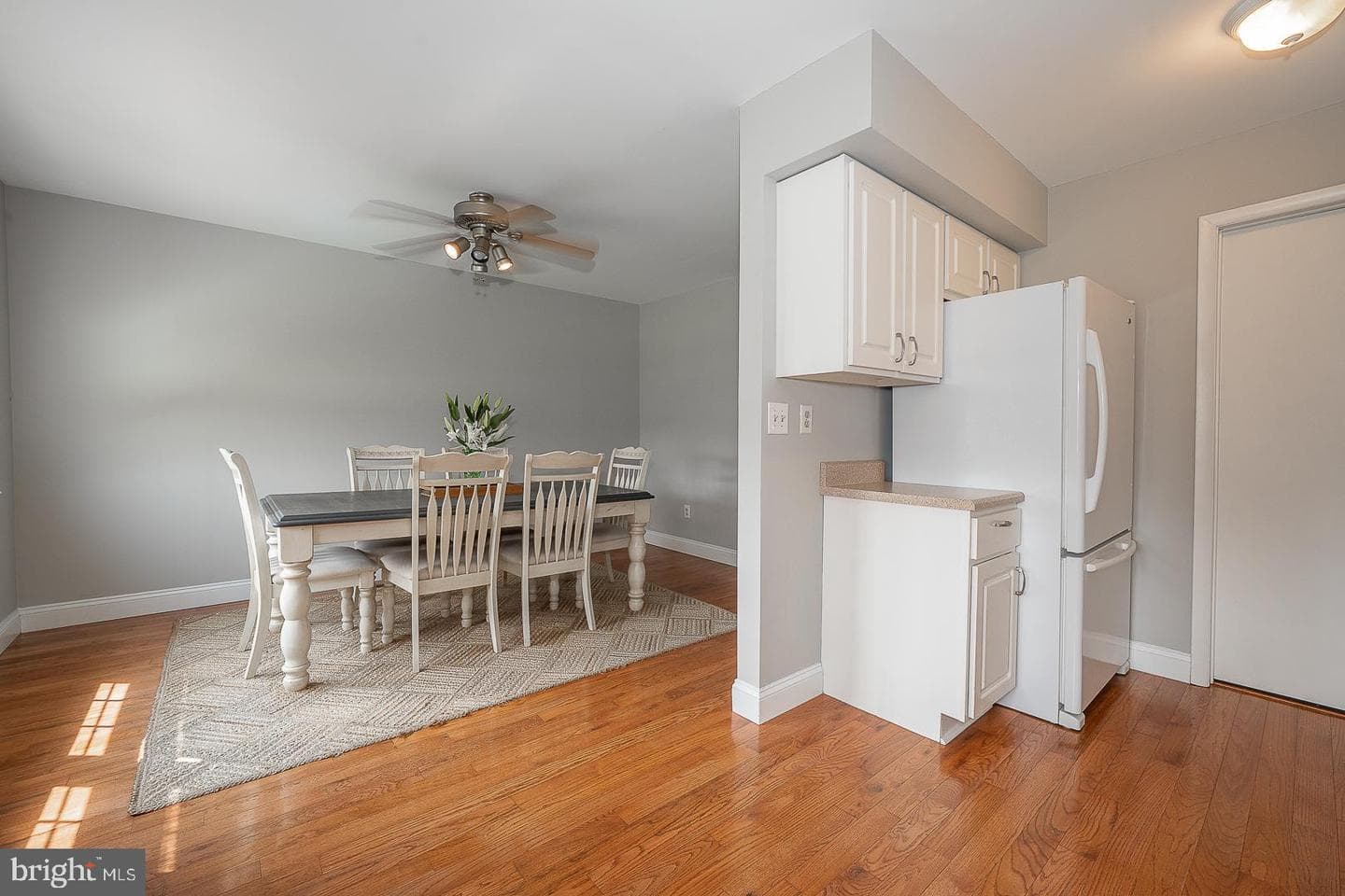 510 Lancaster Court photo 5