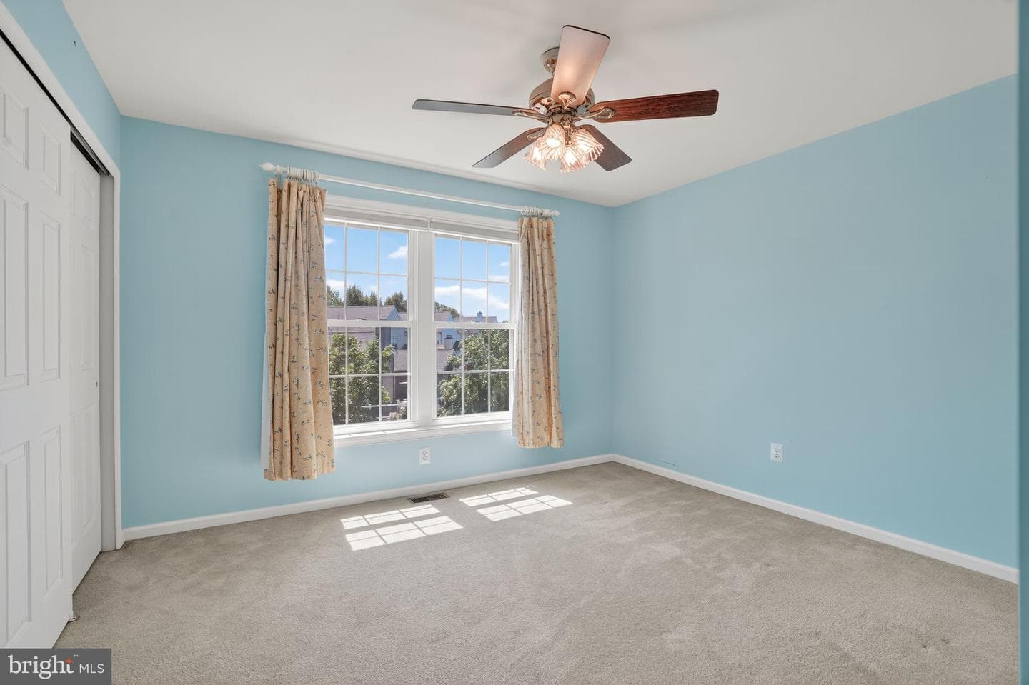 106 Stockton Square photo 35
