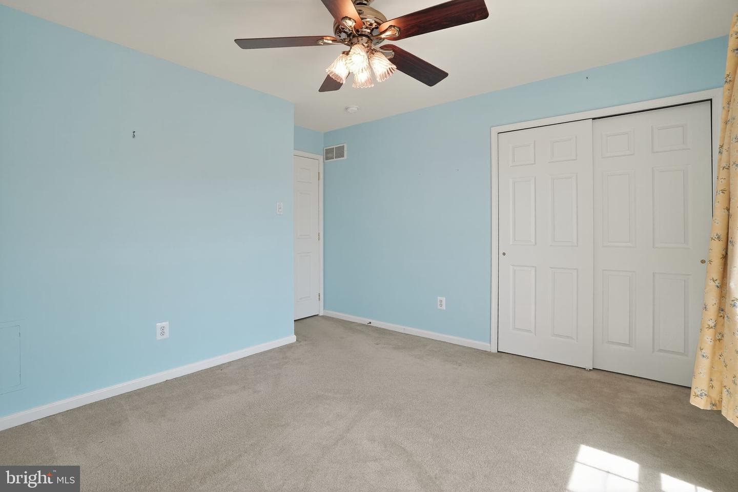 106 Stockton Square photo 36