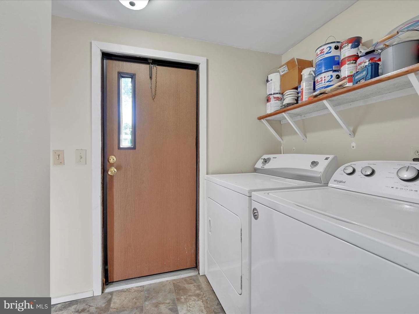 29 Melissa Lane photo 16