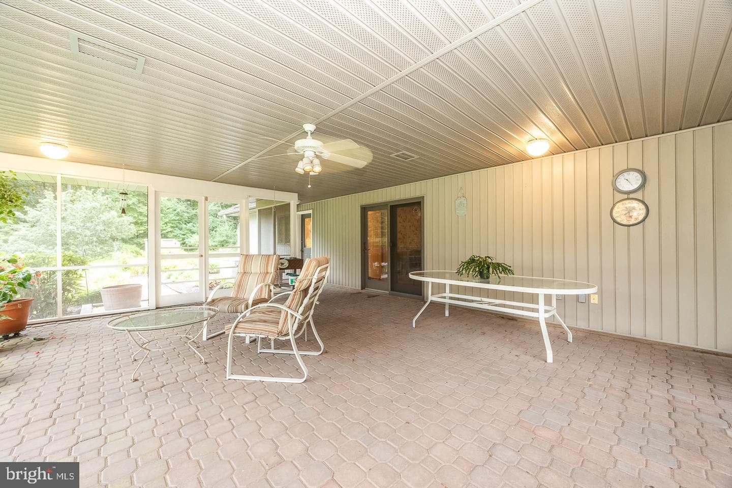 841 Cadmus Road photo 44