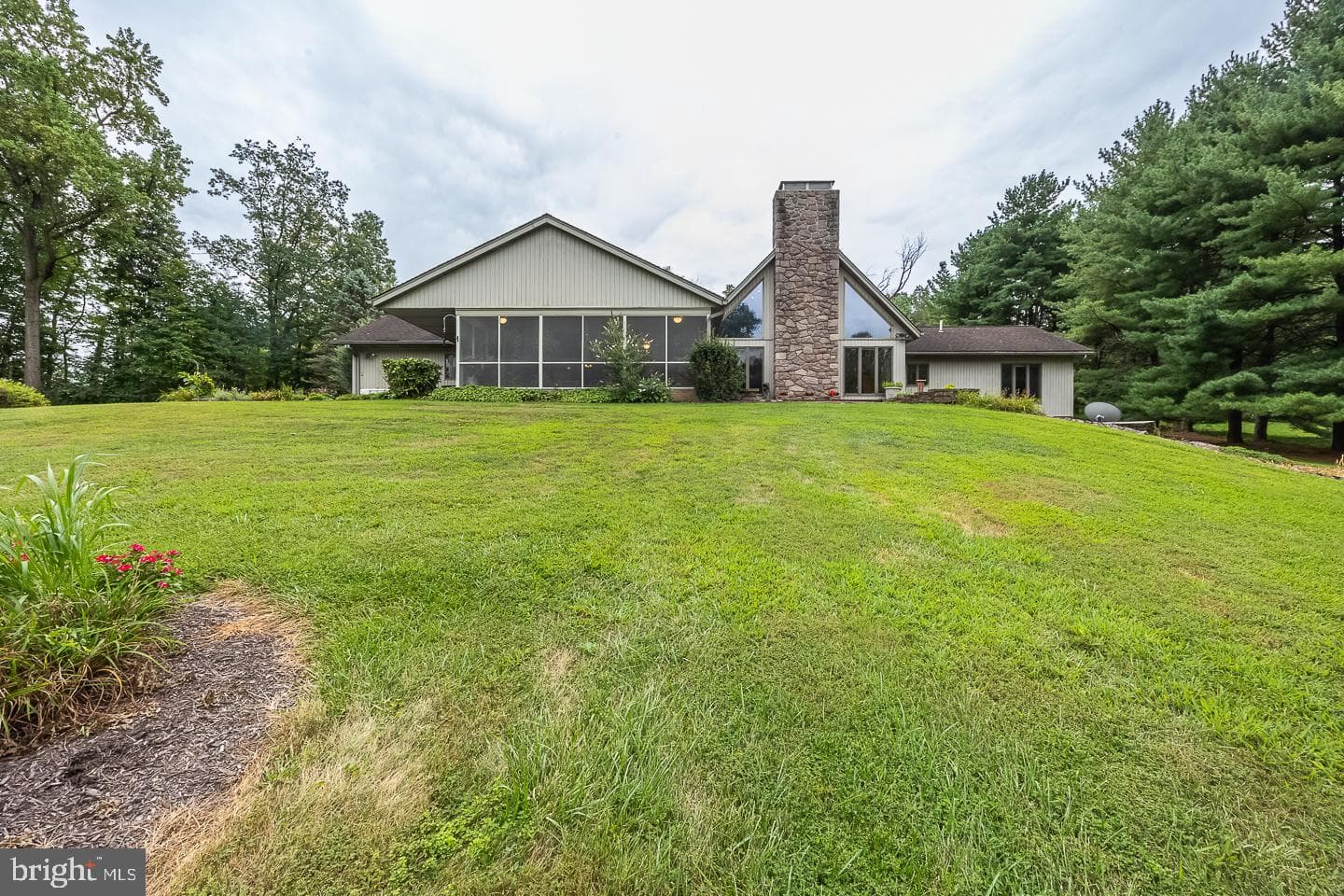 841 Cadmus Road photo 55