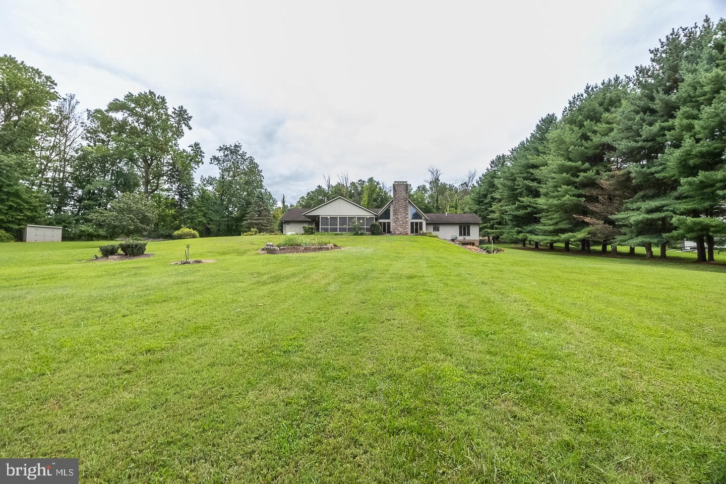 841 Cadmus Road photo 58