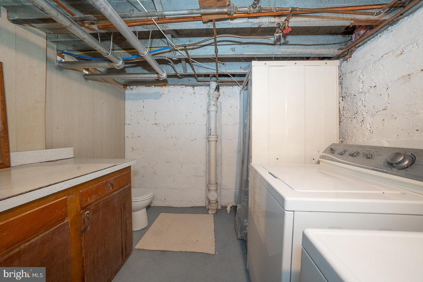 470 E King Street photo 21