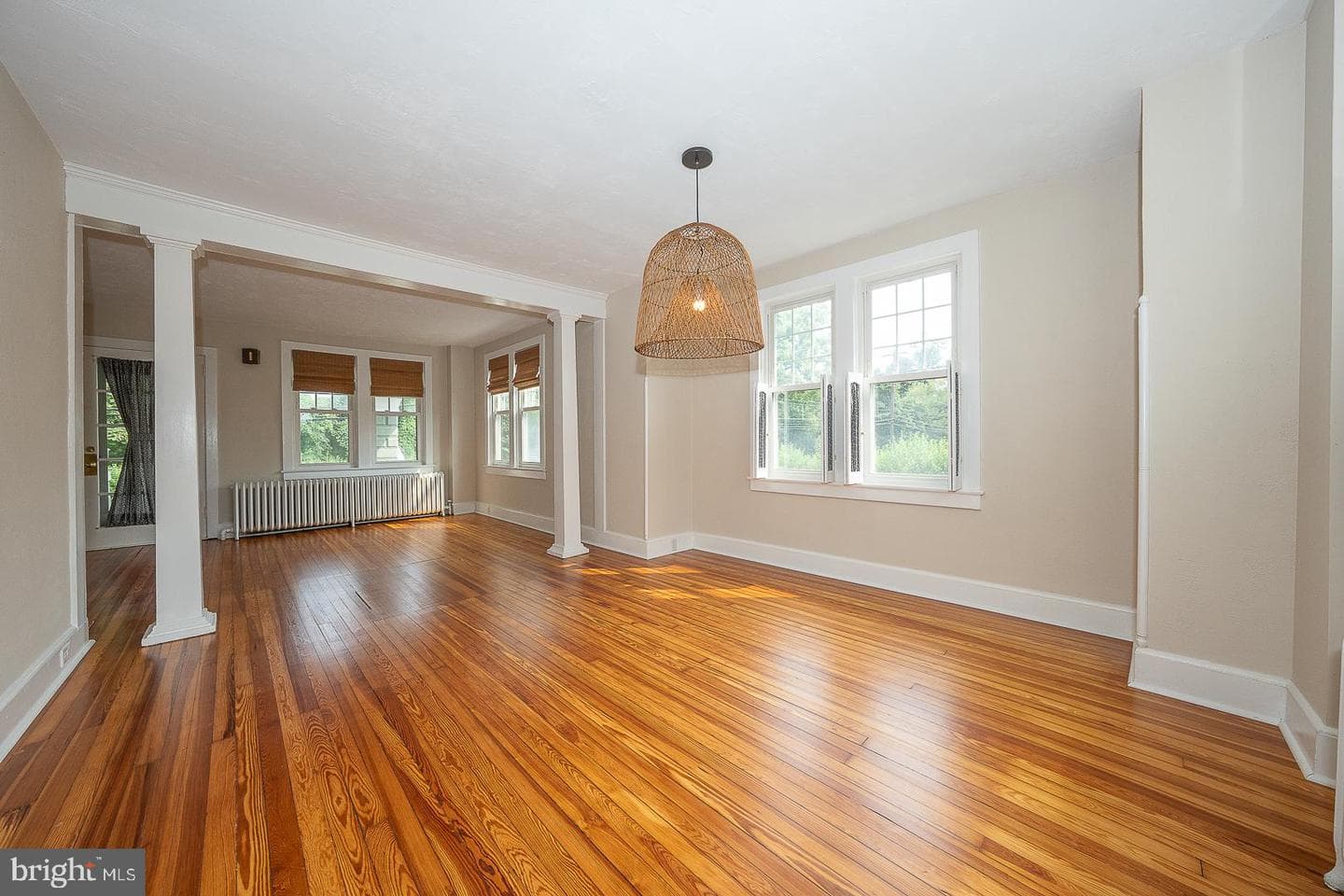 470 E King Street photo 6
