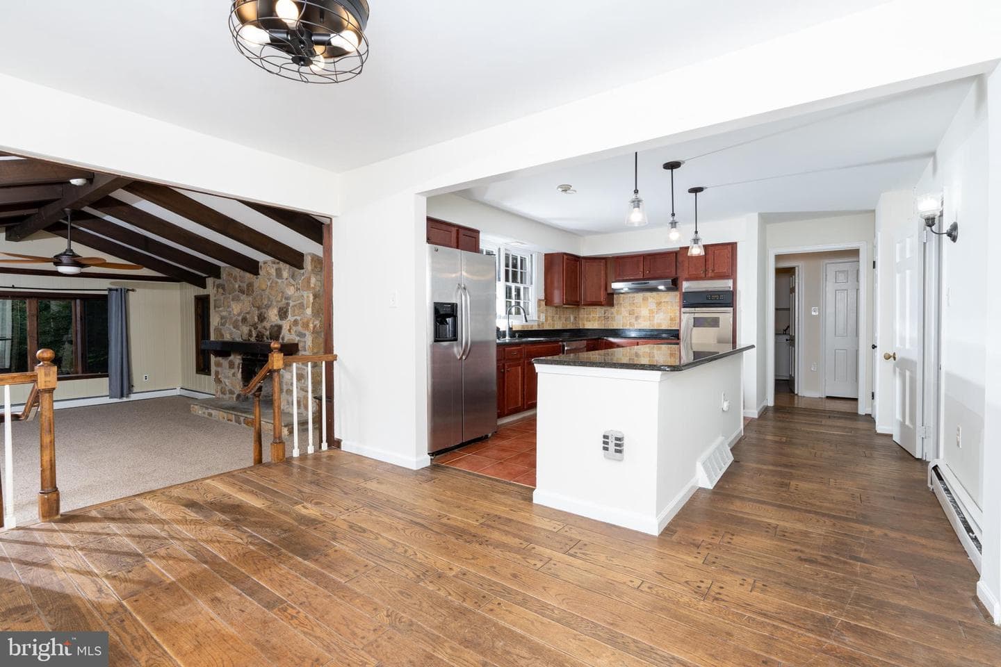 925 Tyson Dr photo 12