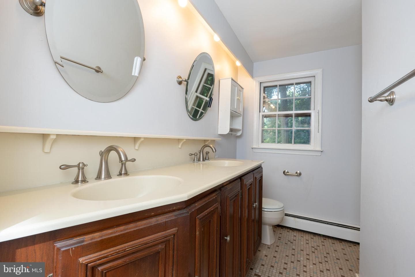 925 Tyson Dr photo 26