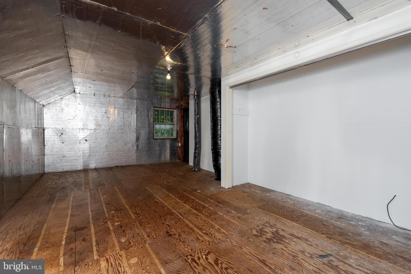 925 Tyson Dr photo 37