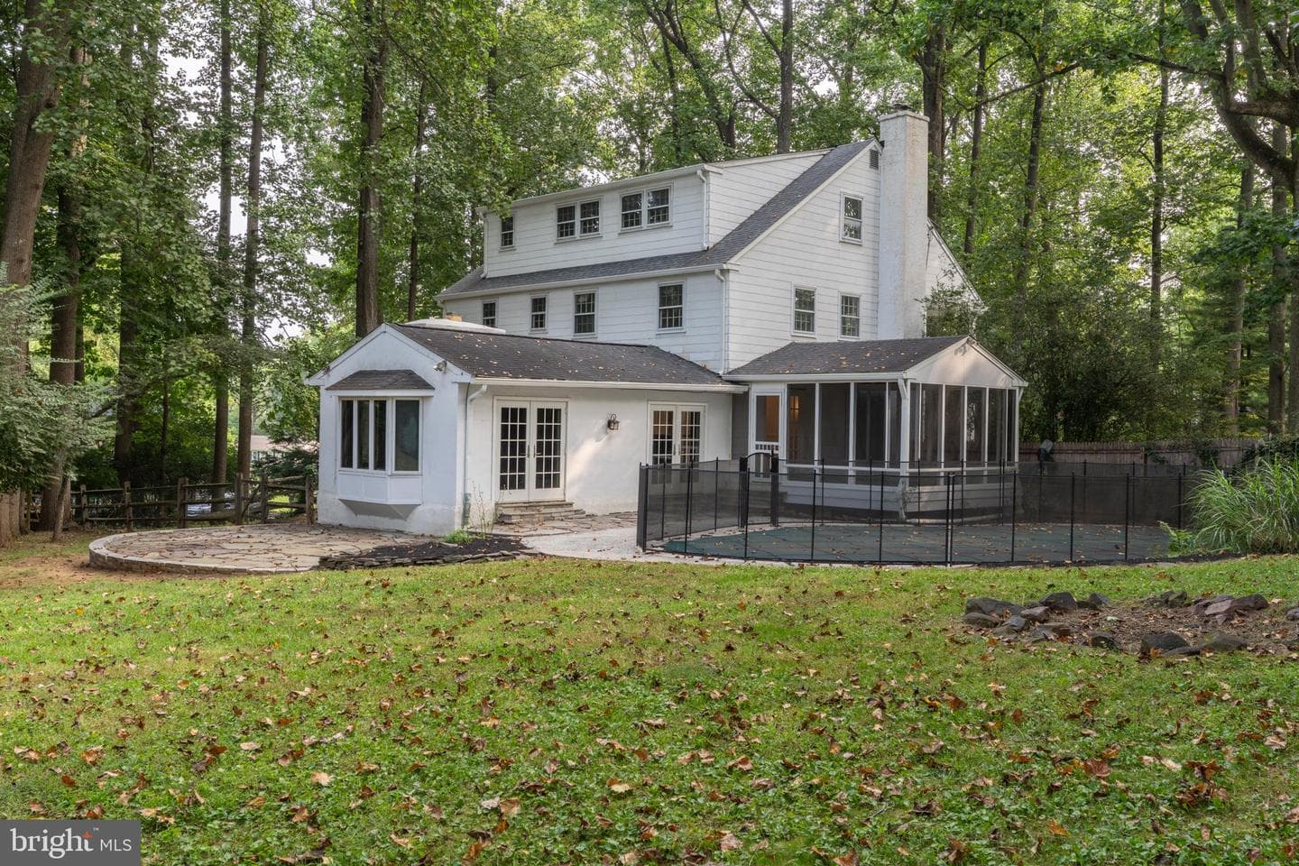 925 Tyson Dr photo 6