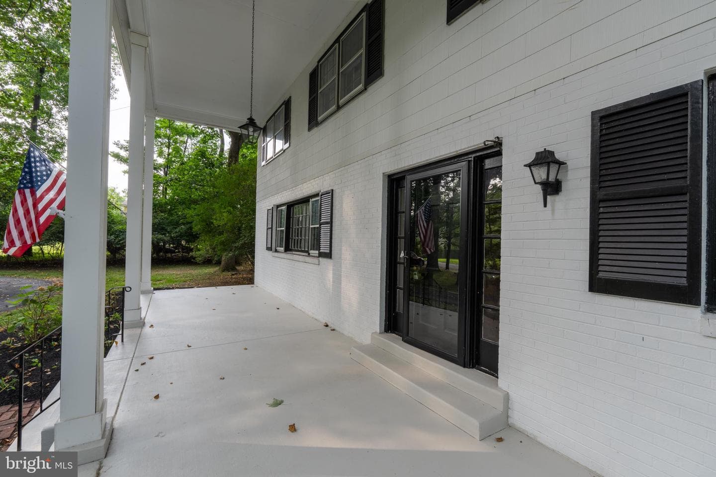 925 Tyson Dr photo 7