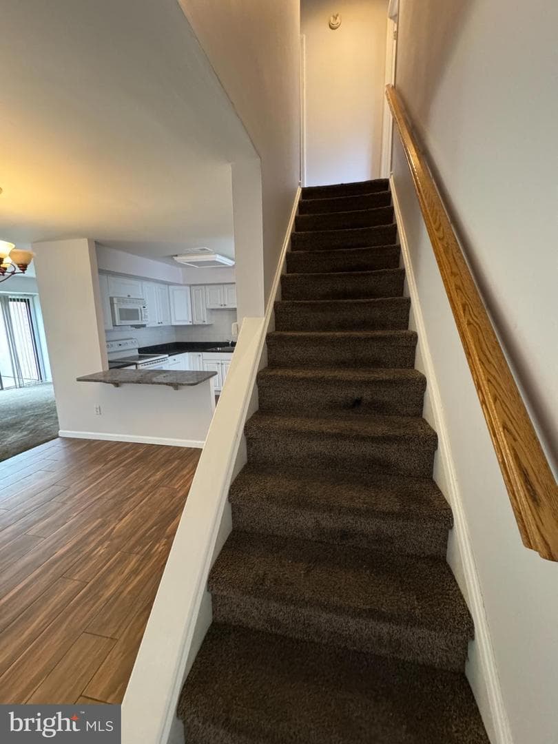 1605 Worthington Drive photo 11