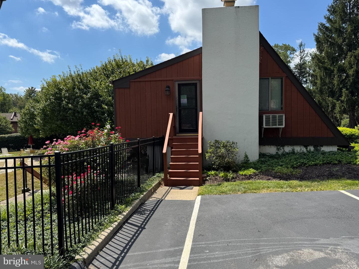 1605 Worthington Drive photo 21